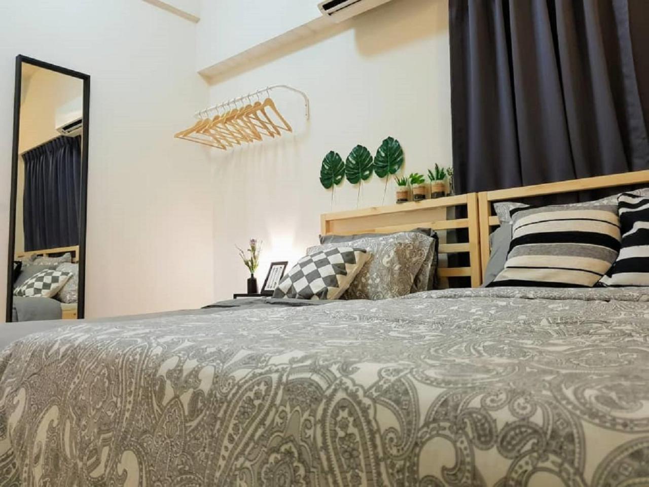 Puchong 8-12 Pax 5Min Lrt Cozy Apartment Ioi Mall Экстерьер фото